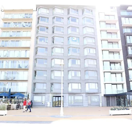 In Near The Marina * Nieuwpoort