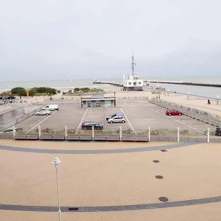 In Near The Marina * Nieuwpoort